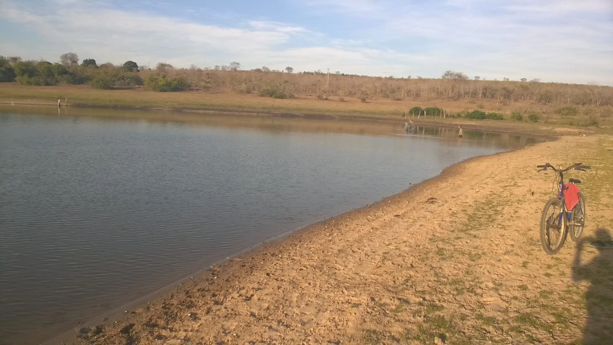 /image/a-historia-da-barragem-da-lagoa-a-origem-do-nome-de-lagoa-dos-patos-mg?src=https%3A%2F%2Fimg1.pixhost.to%2Fimages%2F10289%2F662750115_fotos-antigas-lagoa-dos-patos-mg-30.jpg&w=2000&q=85