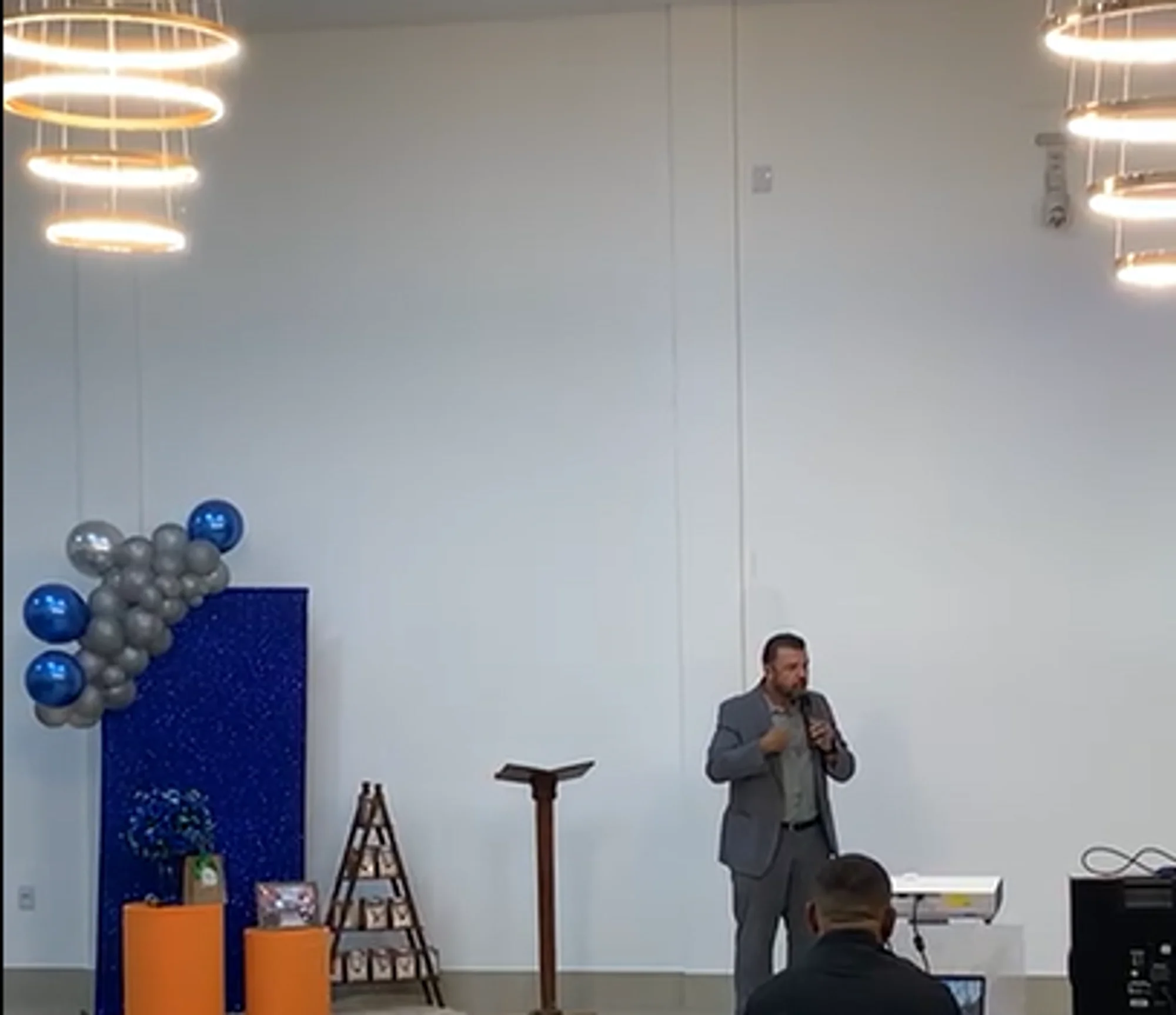 /image/encontro-do-projeto-de-extensao-em-pedagogia-empresarial-fortalece-integracao-academica-e-participacao-do-poder-publico-em-lagoa-dos-patos-mg?src=https%3A%2F%2Fimg1.pixhost.to%2Fimages%2F10644%2F668094234_screenshot_141.png&w=2000&q=85