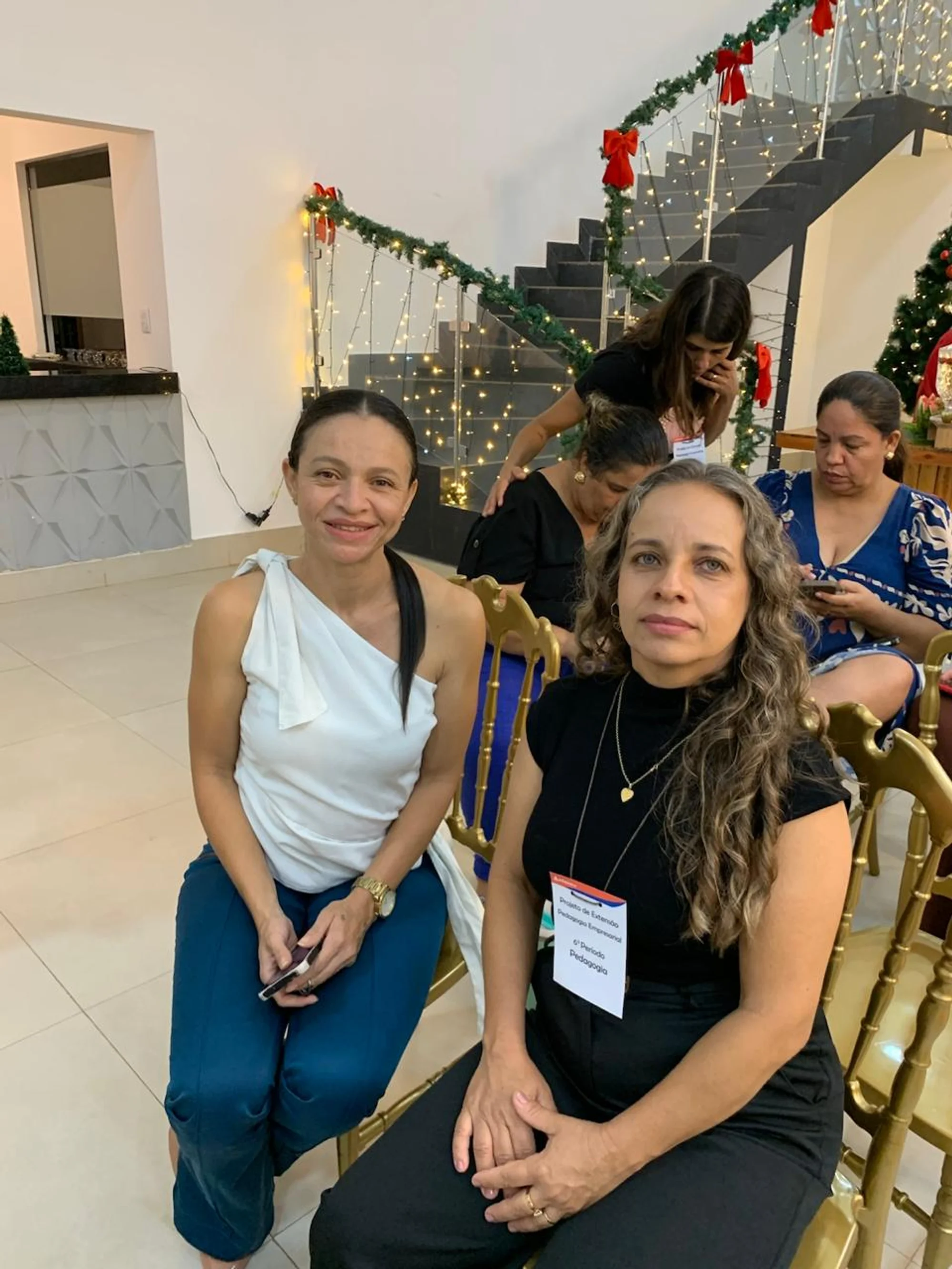 /image/encontro-do-projeto-de-extensao-em-pedagogia-empresarial-fortalece-integracao-academica-e-participacao-do-poder-publico-em-lagoa-dos-patos-mg?src=https%3A%2F%2Fimg1.pixhost.to%2Fimages%2F10644%2F668094411_ad0c0057-74cb-4758-8de4-01db443a729b.jpg&w=2000&q=85