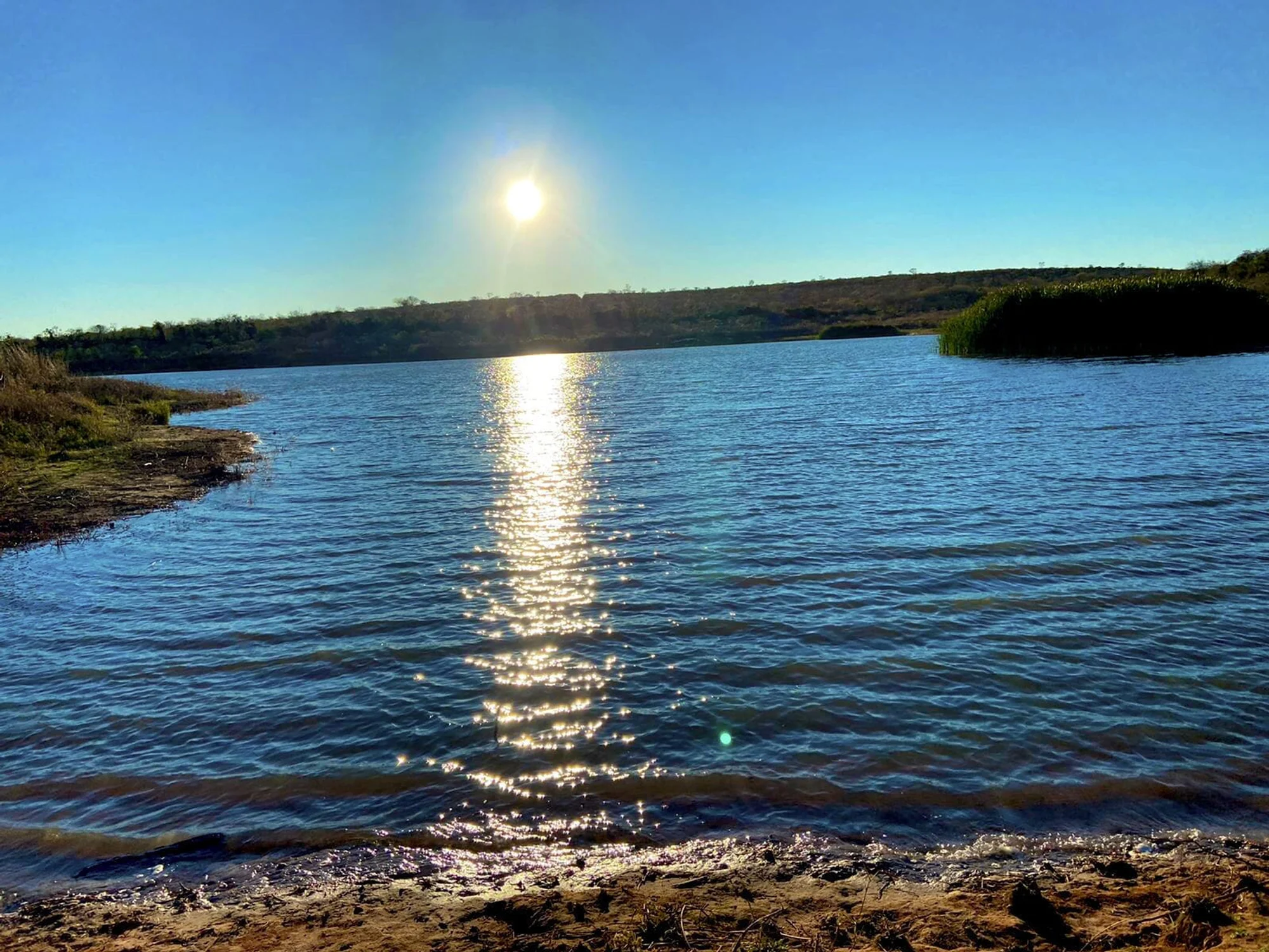 /image/fotos-antigas-lagoa-dos-patos-mg-em-memorias?src=https%3A%2F%2Fialkyrog.sirv.com%2Fsala%2Ffundo-formulario-reuniao-cadastro.jpeg&w=2000&q=85