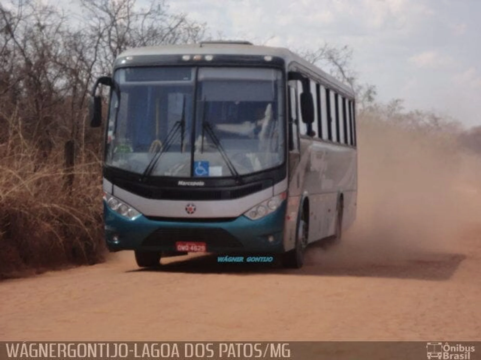 /image/fotos-antigas-lagoa-dos-patos-mg-em-memorias?src=https%3A%2F%2Fialkyrog.sirv.com%2Fsala%2Fgontijo-lagoa-dos-patos-mg-para-pirapora-2015.jpg&w=2000&q=85