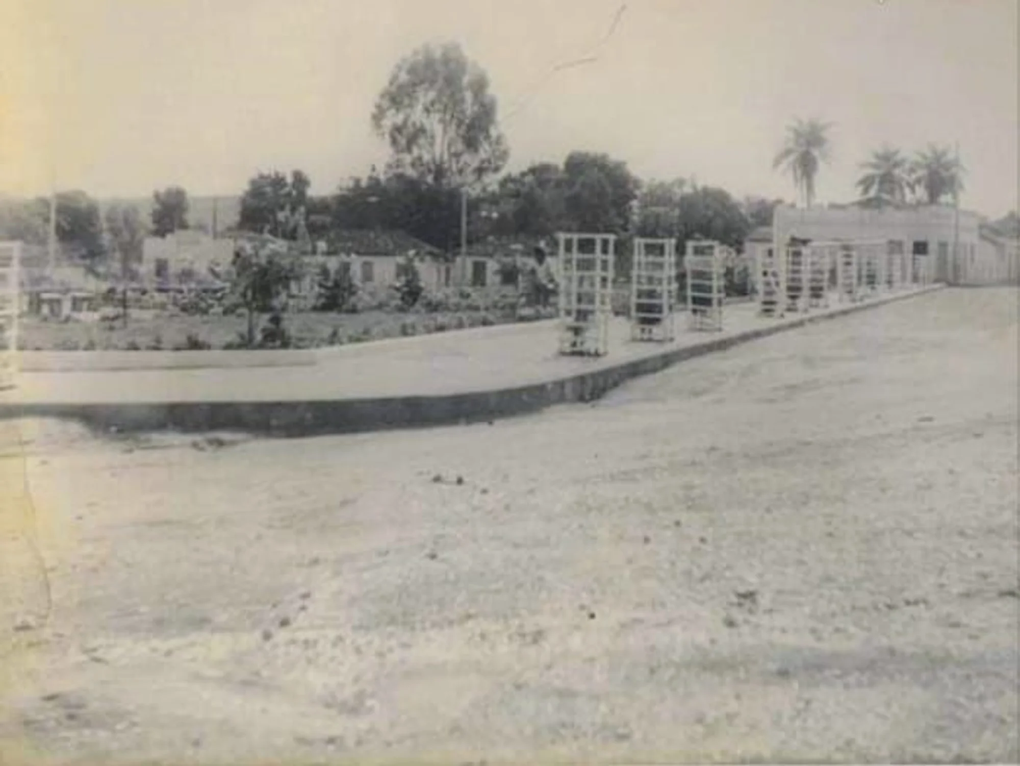 /image/fotos-antigas-lagoa-dos-patos-mg-em-memorias?src=https%3A%2F%2Fimg1.pixhost.to%2Fimages%2F10289%2F662749834_fotos-antigas-lagoa-dos-patos-mg-4.jpg&w=2000&q=85