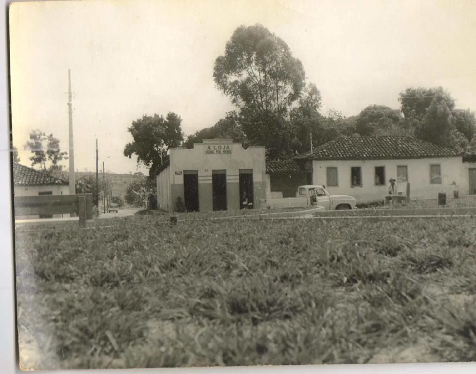 /image/fotos-antigas-lagoa-dos-patos-mg-em-memorias?src=https%3A%2F%2Fimg1.pixhost.to%2Fimages%2F10289%2F662749841_fotos-antigas-lagoa-dos-patos-mg-10.jpg&w=2000&q=85