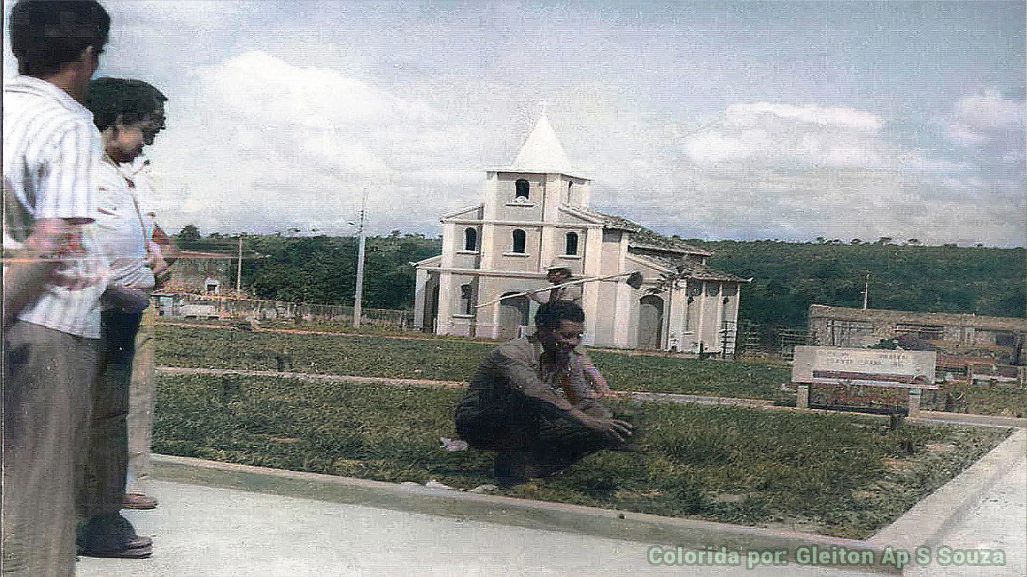 /image/fotos-antigas-lagoa-dos-patos-mg-em-memorias?src=https%3A%2F%2Fimg1.pixhost.to%2Fimages%2F10289%2F662749892_fotos-antigas-lagoa-dos-patos-mg-18.jpg&w=2000&q=85