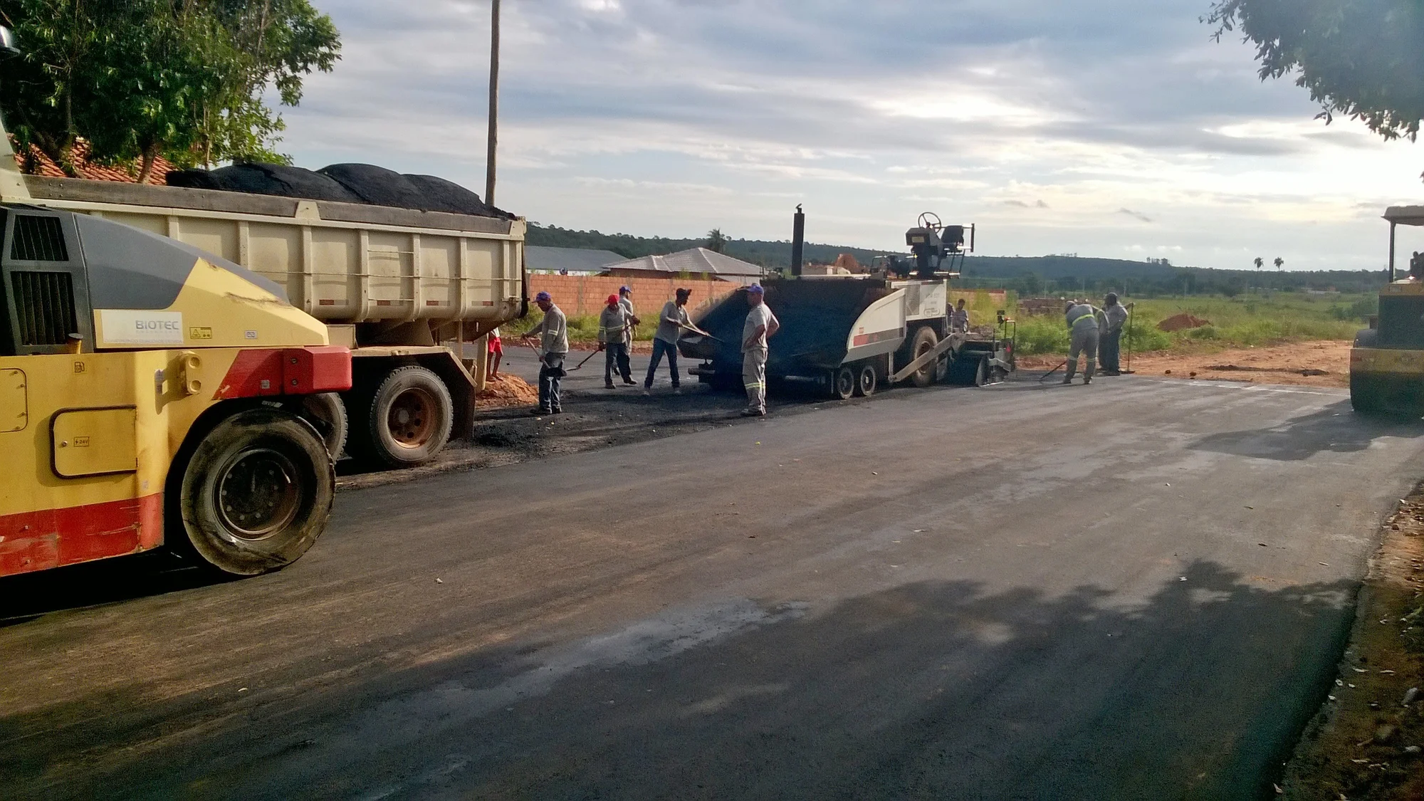 /image/fotos-antigas-lagoa-dos-patos-mg-em-memorias?src=https%3A%2F%2Fimg1.pixhost.to%2Fimages%2F11428%2F680879115_lagoa-dos-patos-mg-3.jpg&w=2000&q=85