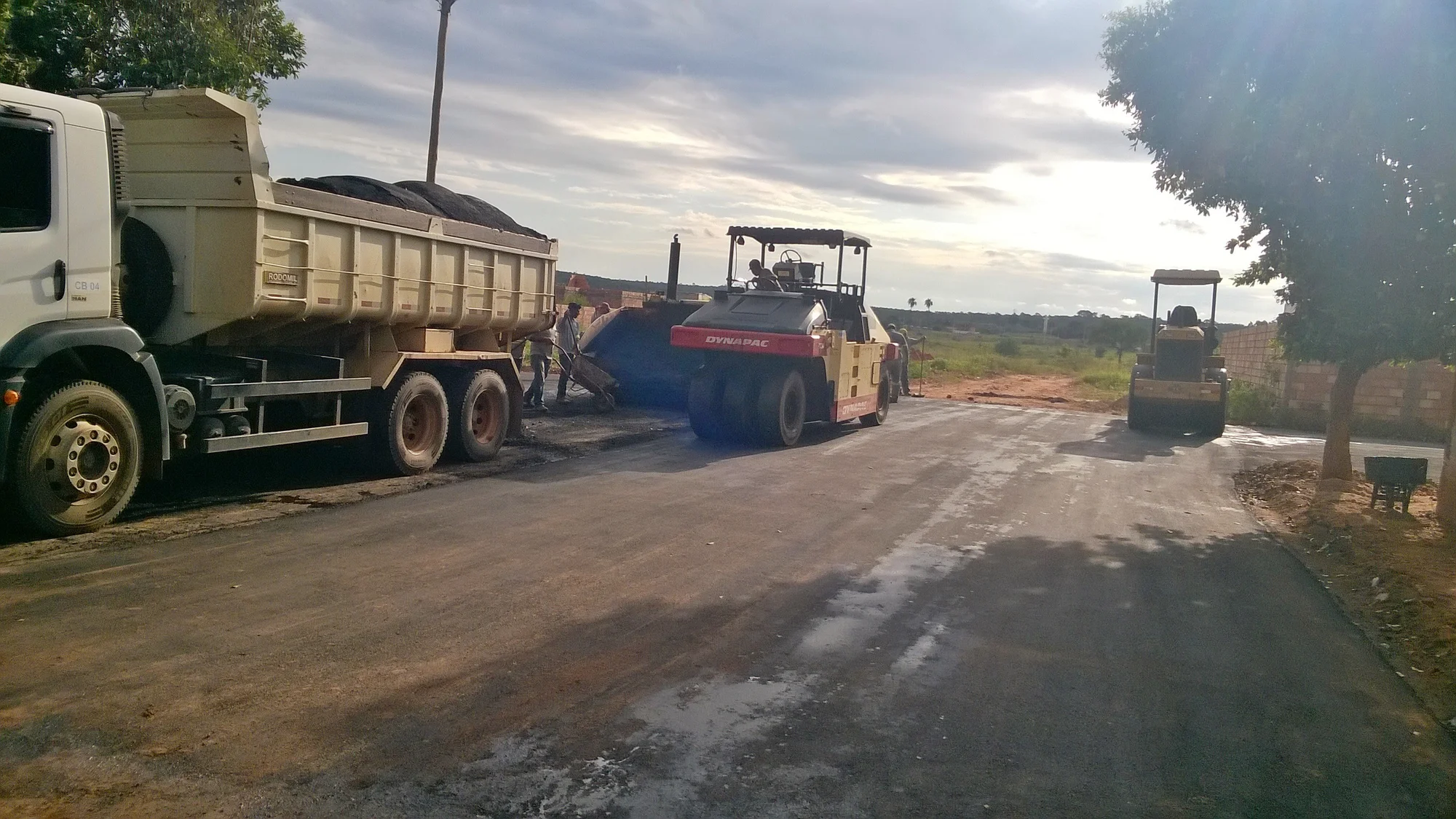 /image/fotos-antigas-lagoa-dos-patos-mg-em-memorias?src=https%3A%2F%2Fimg1.pixhost.to%2Fimages%2F11428%2F680879129_lagoa-dos-patos-mg-4.jpg&w=2000&q=85