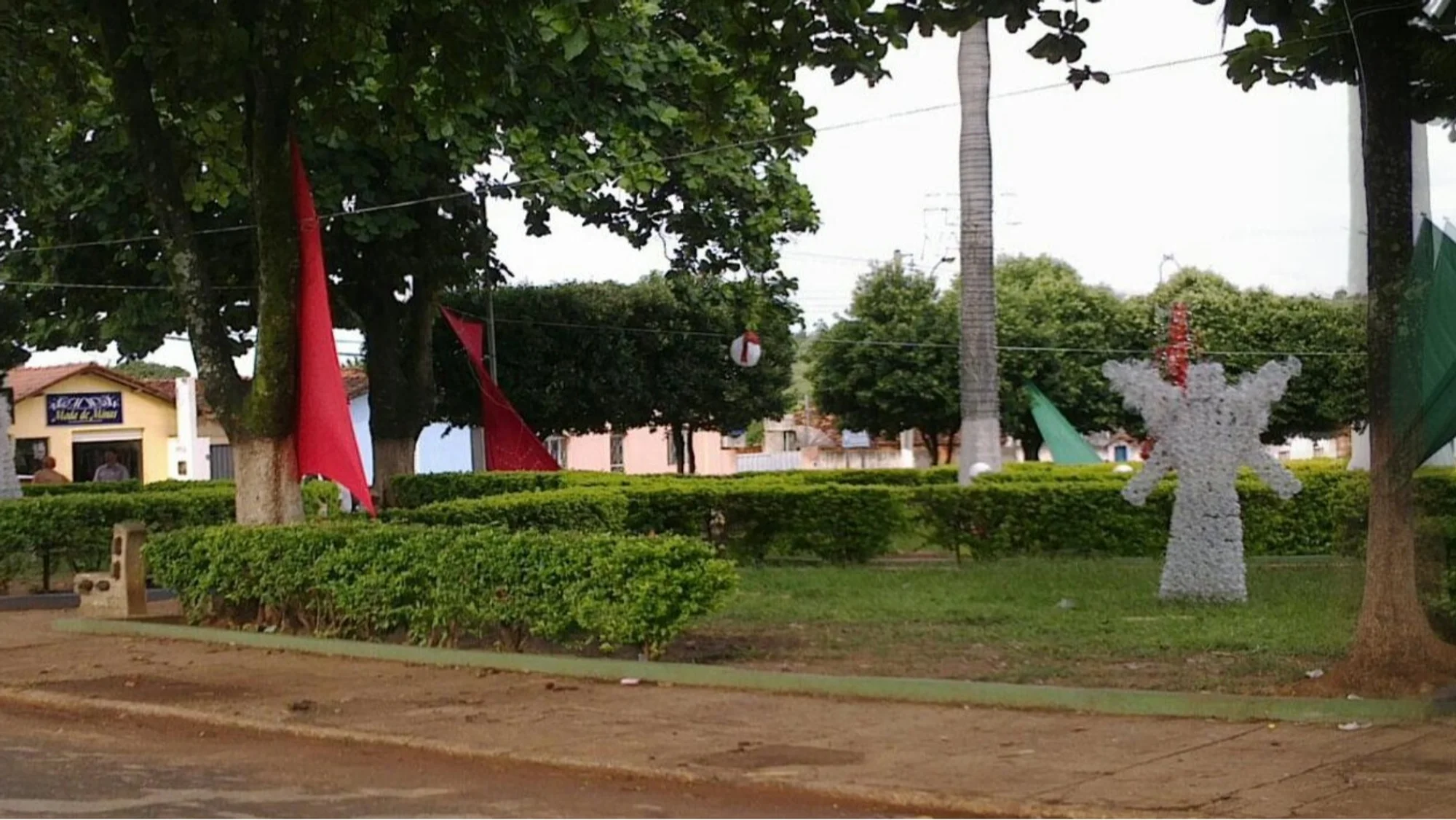 /image/fotos-antigas-lagoa-dos-patos-mg-em-memorias?src=https%3A%2F%2Fimg1.pixhost.to%2Fimages%2F11691%2F685943675_fotos-antigas-lagoa-dos-patos-mg-6.jpg&w=2000&q=85