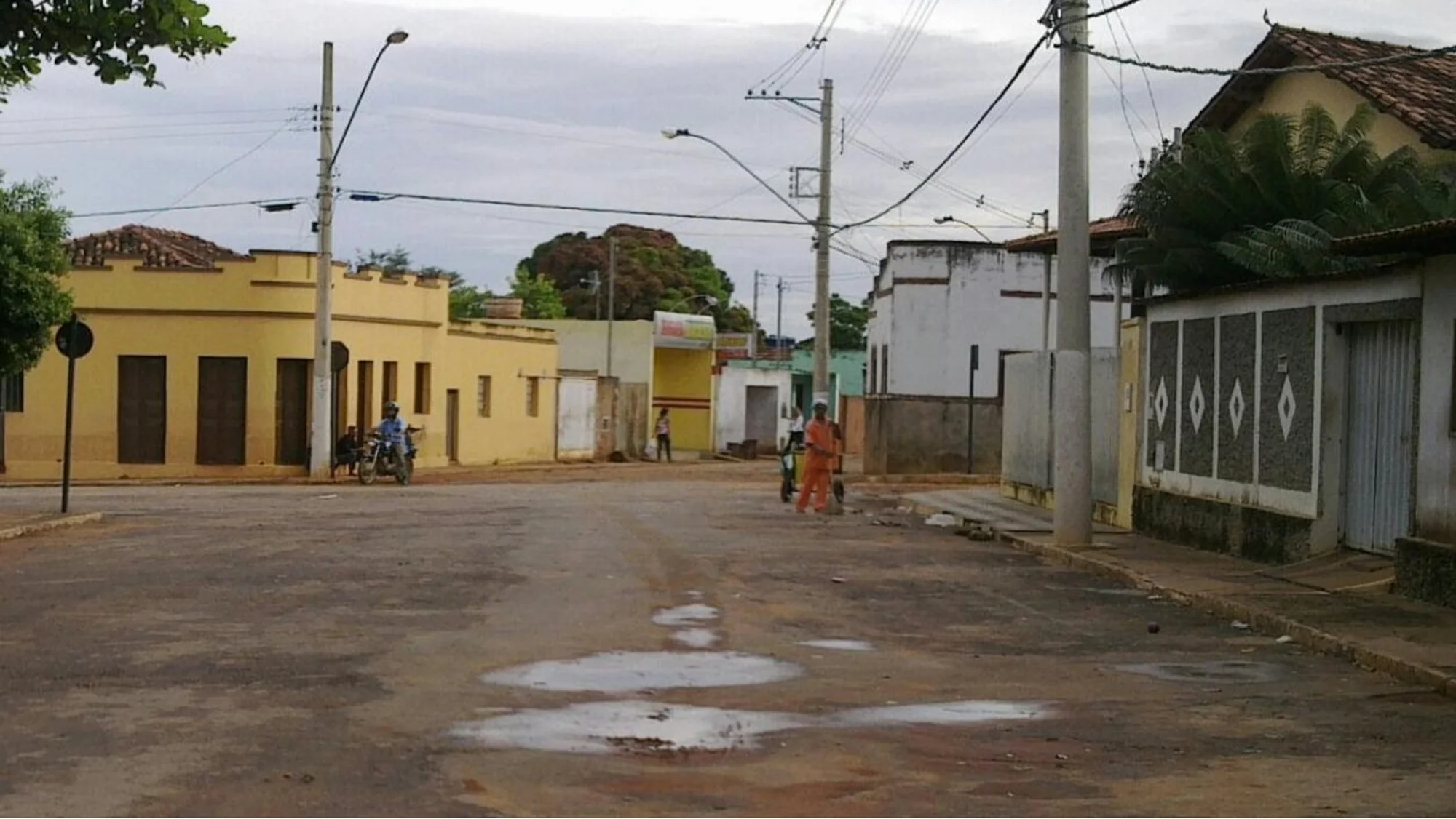 /image/fotos-antigas-lagoa-dos-patos-mg-em-memorias?src=https%3A%2F%2Fimg1.pixhost.to%2Fimages%2F11691%2F685943692_fotos-antigas-lagoa-dos-patos-mg-11.jpg&w=2000&q=85