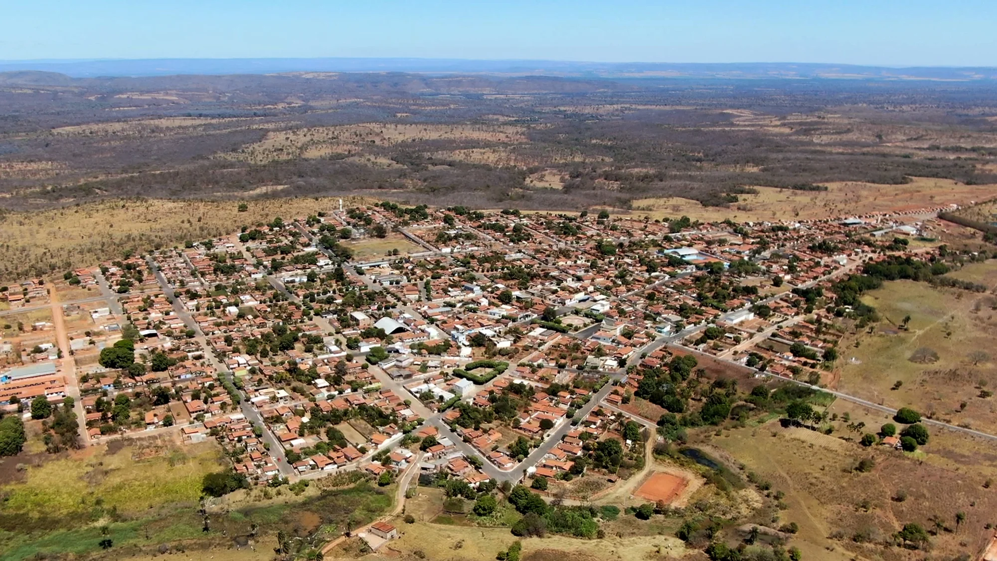 /image/lagoa-dos-patos-mg-celebra-60-anos-de-emancipacao-politica?src=https%3A%2F%2Fecrie.com.br%2Fsistema%2Fconteudos%2Fimagem%2Fg_276_0_6_02102025164417.jpg&w=2000&q=85