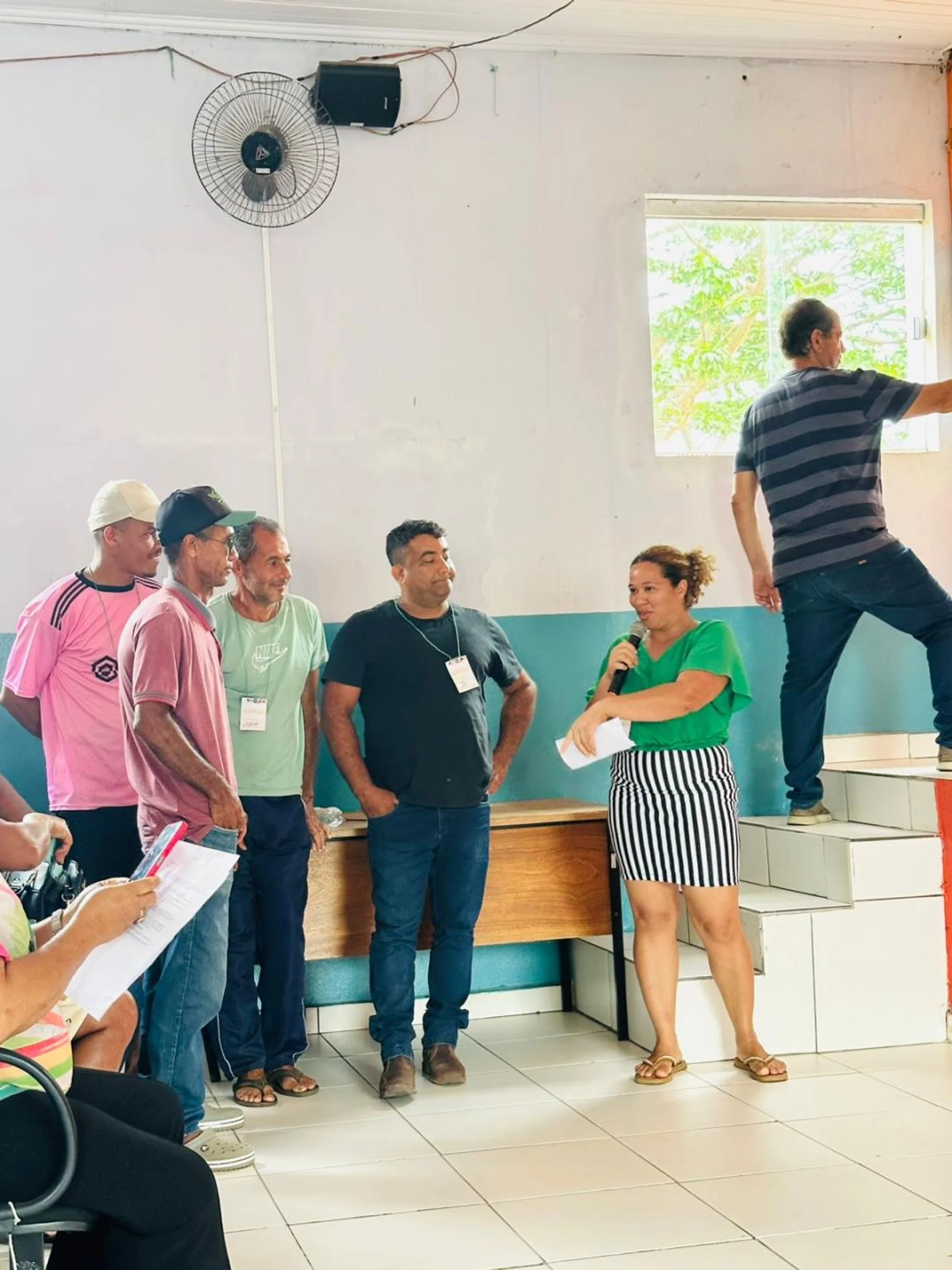 /image/lagoa-dos-patos-mg-promove-1a-oficina-do-programa-percursos-gerais-e-fortalece-agricultura-familiar-e-geracao-de-renda?src=https%3A%2F%2Fecrie.com.br%2Fsistema%2Fconteudos%2Fimagem%2Fg_276_17_12_04112025075820.jpg&w=2000&q=85