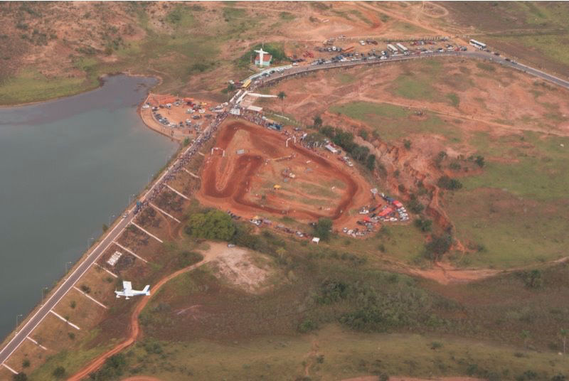 Arquivo lagoa-dos-patos-mg-coleção-de-fotos-lago-aerea-pista