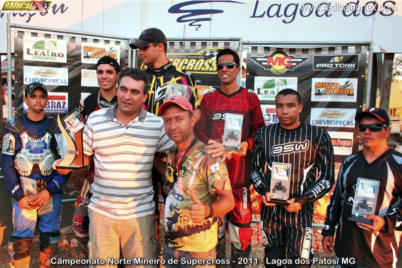 disputa-supercross-moradores-lagoa-dos-patos-mg